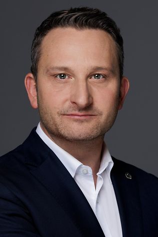Volker Mayer-Lay
