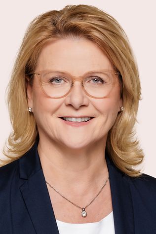 Sabine Poschmann