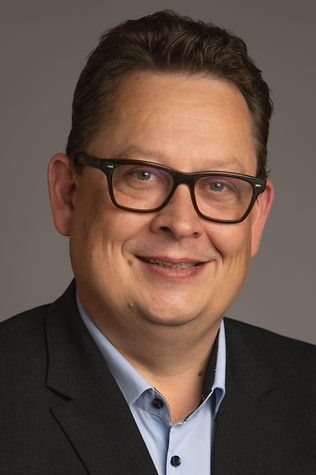 Stefan Schwartze