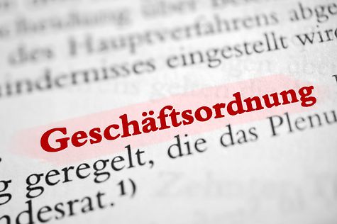 Deutscher Bundestag - Hitzige Debatte zur ab­gesetzten Wahl von Bundes­verfassungs­richtern
