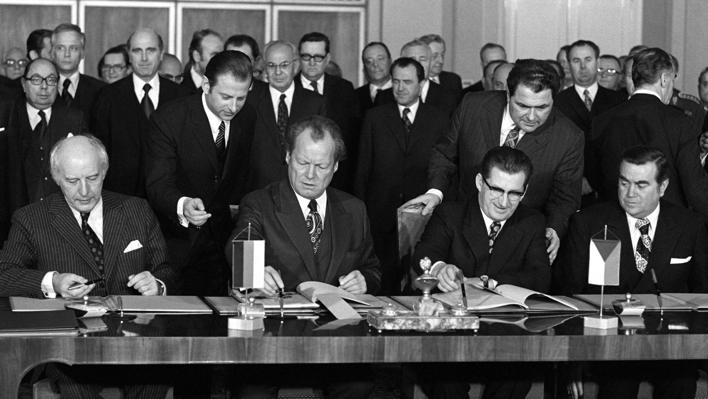 Welcher Politiker Steht Für Die Ostverträge www.bundestag.de
