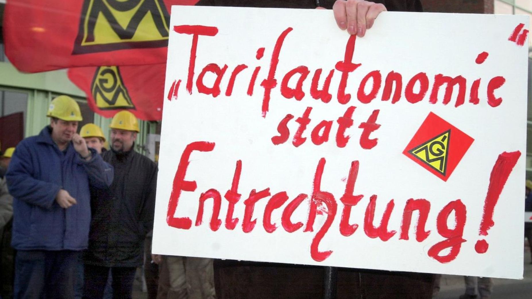 GDS PROTESTIERT GEGEN GEPLANTEN EINGRIFF IN TARIFAUTONOMIE visual data 4