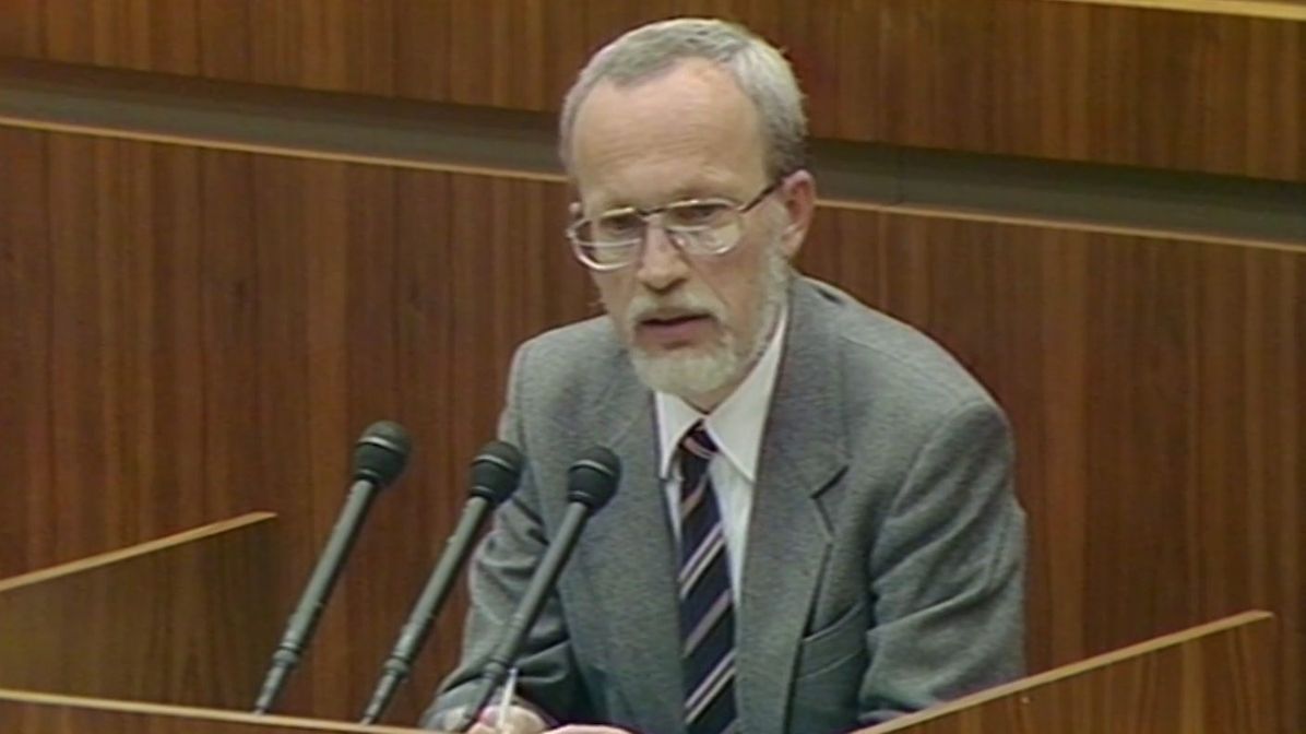 Deutscher Bundestag Erste frei gewählte DDRVolkskammer