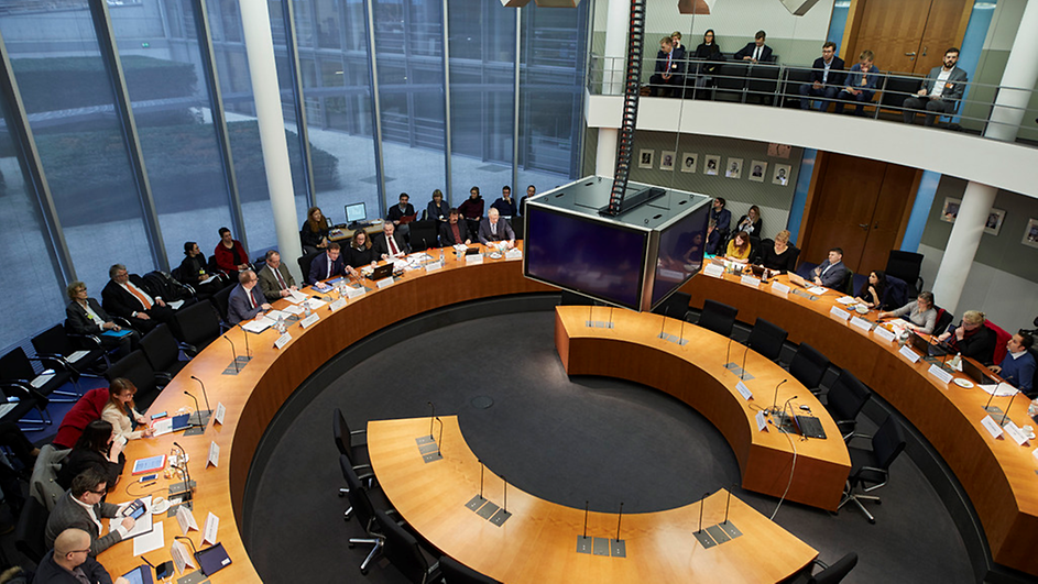 Was Ist Eine Enquete Kommission www.bundestag.de