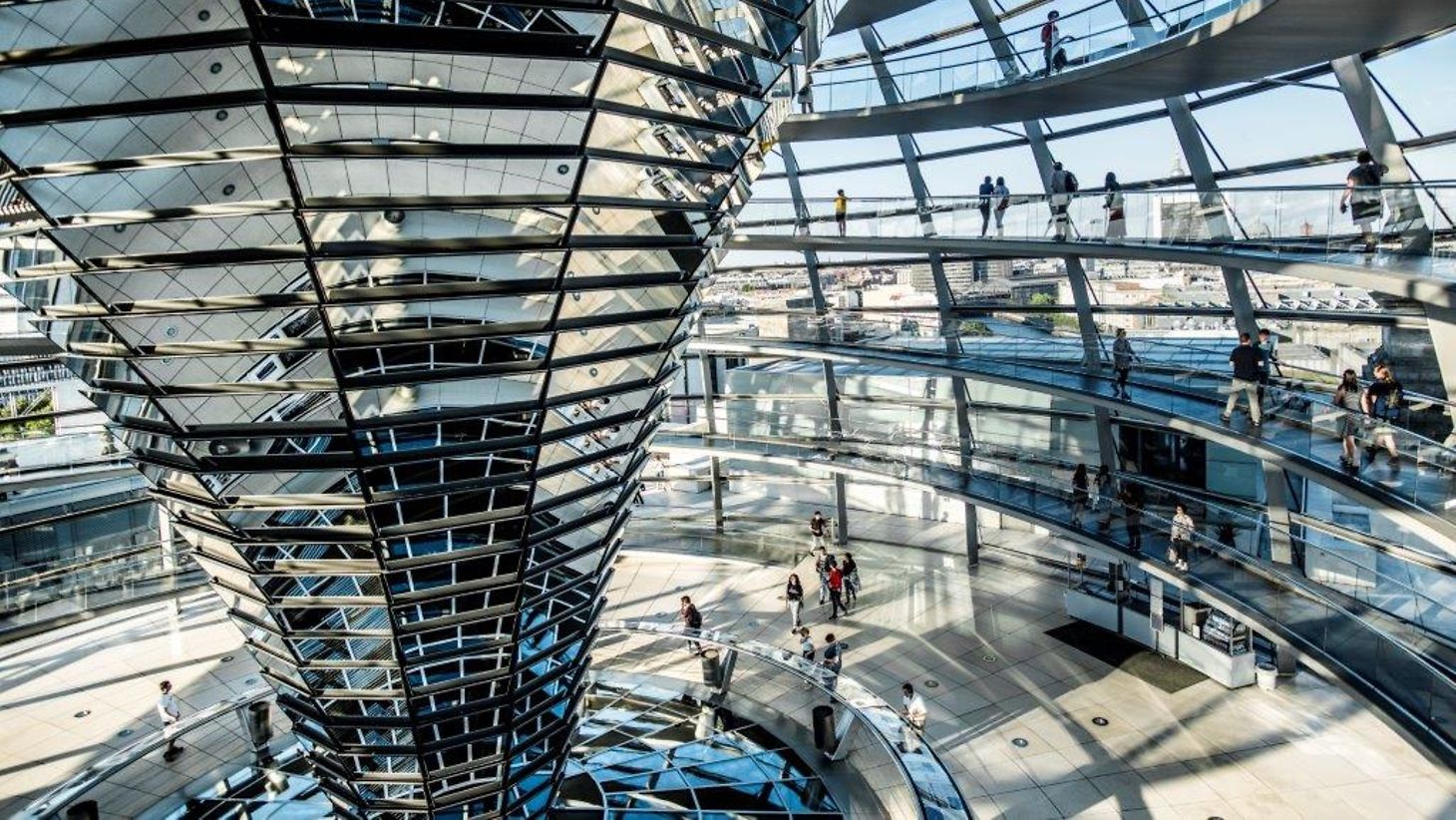 German Bundestag - Terraço panorâmico e cúpula do edifício do Reichstag