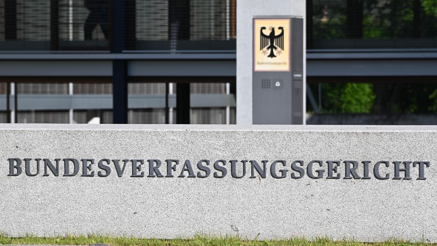 Deutscher Bundestag V Mann Fuhrer Muss Nicht Vor Untersuchungsausschuss Aussagen