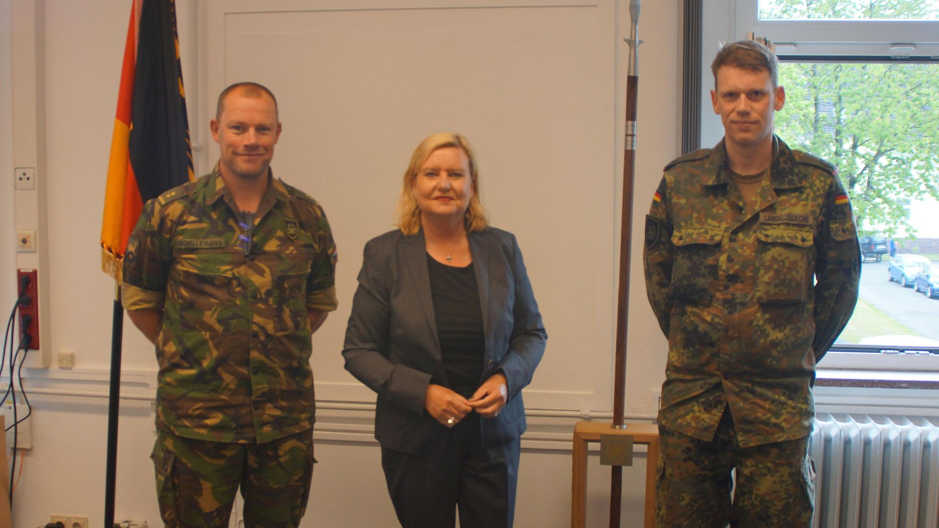 Deutscher Bundestag Besuch der Wehrbeauftragten beim Panzerbataillon