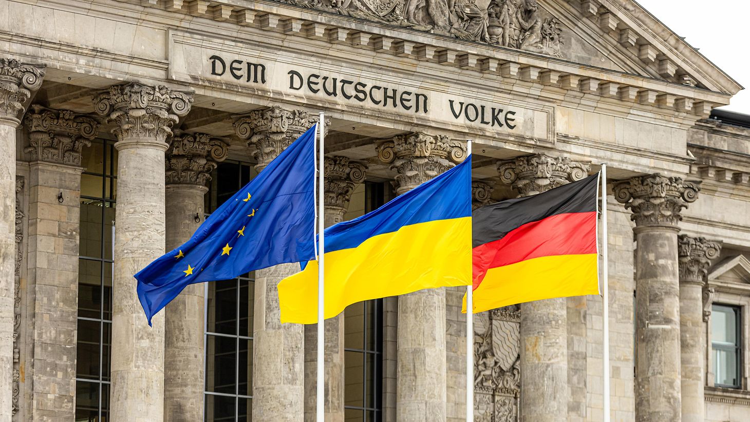 Ukraine Flagge Aufkleber – 7,6 Cm Vinyl-Sticker, Wetterfest & Einfach Anzubringen, 2er Pack