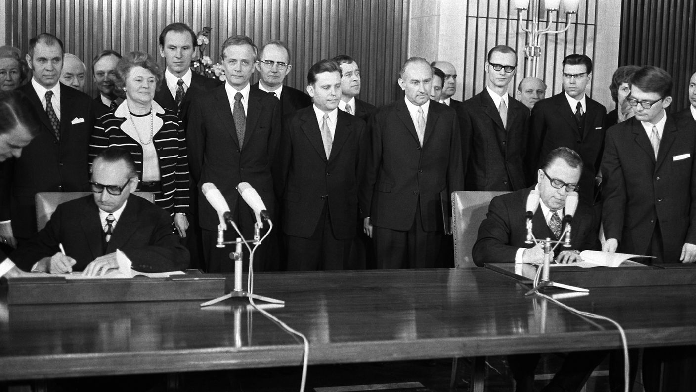 Grundlagenvertrag Zwischen Brd Und Ddr Deutscher Bundestag - Vor 50 Jahren: Bundestag ratifiziert