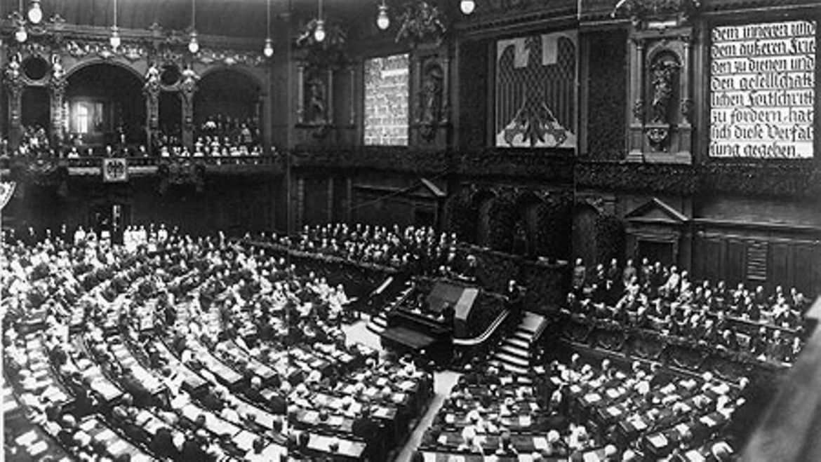 War Die Weimarer Republik Eine Demokratie Deutscher Bundestag - Werbung für die Demokratie: Symbole und