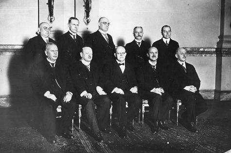 Deutscher Bundestag Die Rolle des Reichstages in der