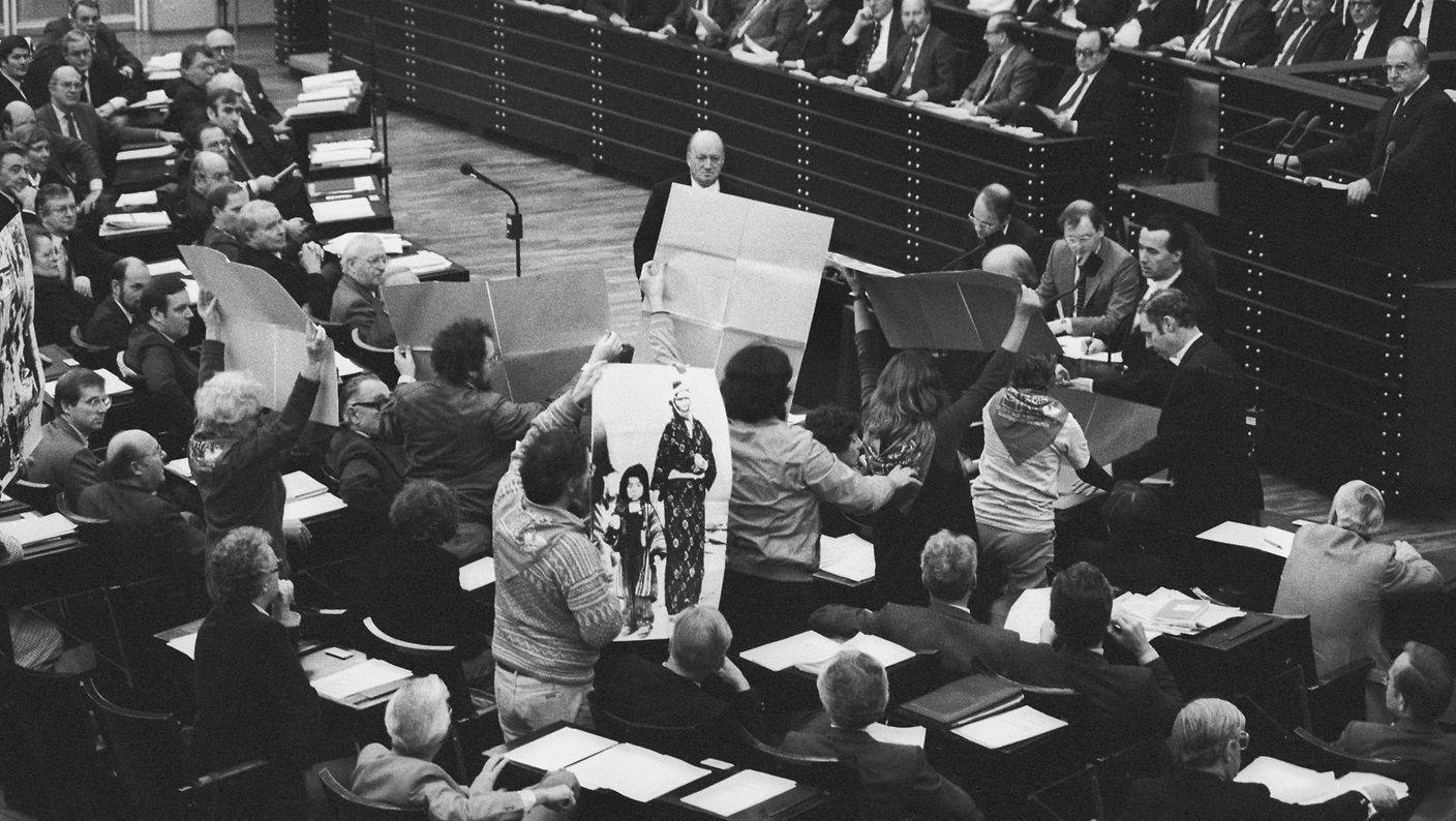 Deutscher Bundestag - 22. November 1983: Deutscher Bundestag hält